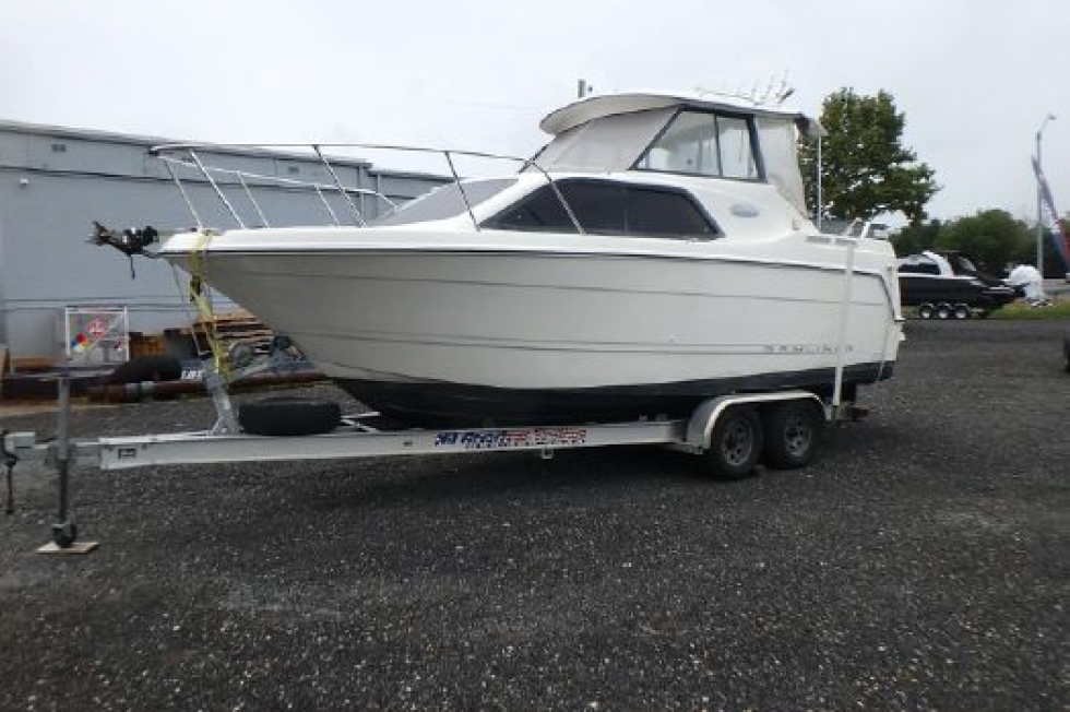 2003 Bayliner 242 EC for Sale - by Hawk's Marine